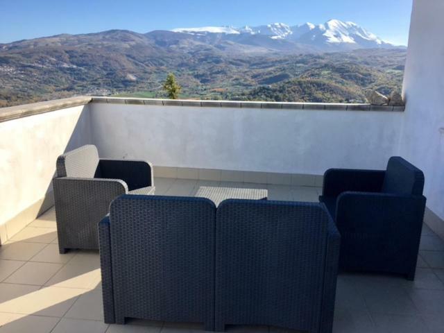 הוילה San Valentino in Abruzzo Citeriore Casa Elvira Basilico מראה חיצוני תמונה